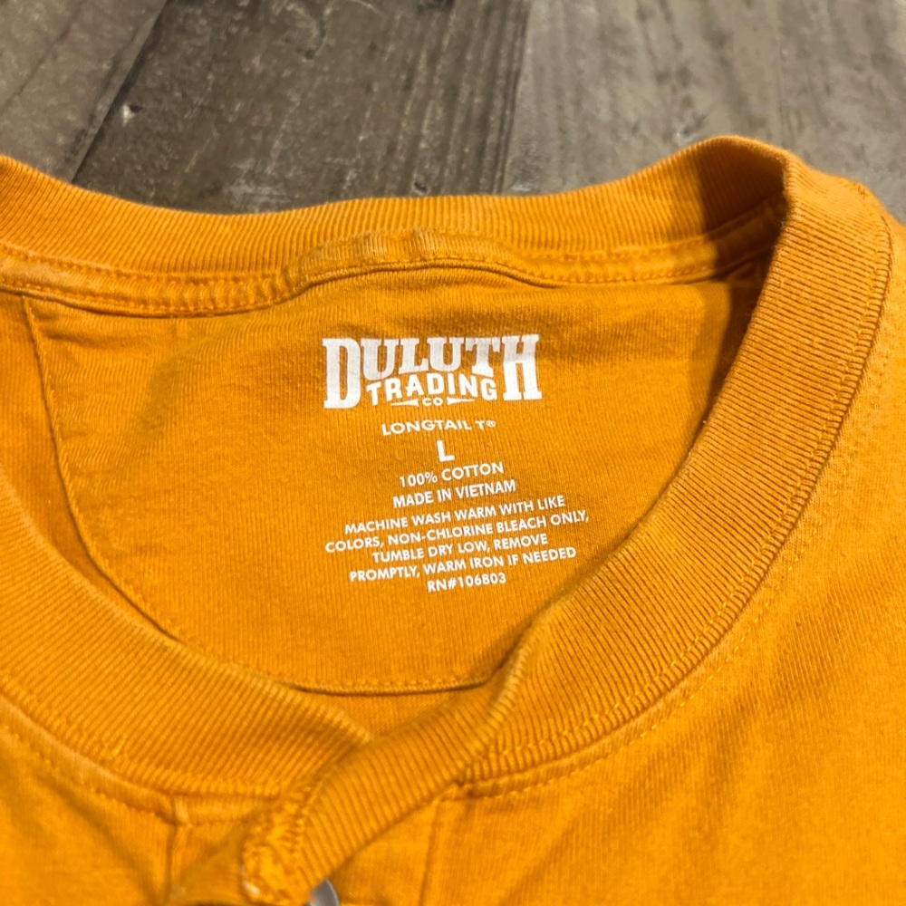 Duluth Trading Co Men's L Mustard Long Sleeve Tee